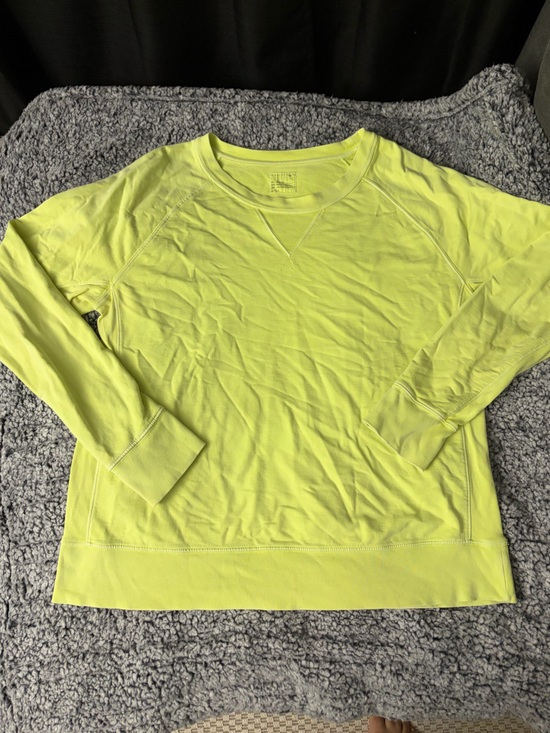 GAP Tops - GAP Neon Yellow Sweatshirt